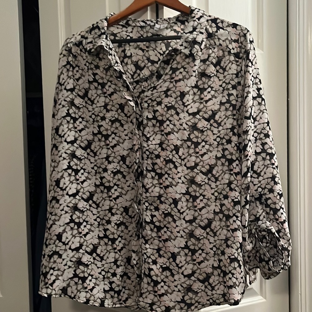 Elle XXL womens button down floral blouse